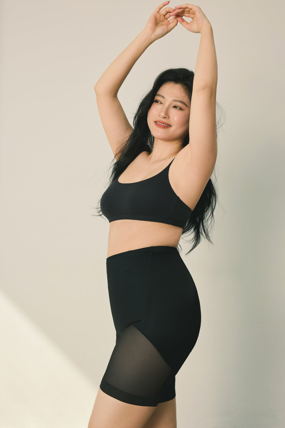 Slender Sculpt Shorts<br/> 收腹提臀．分區塑形SS褲